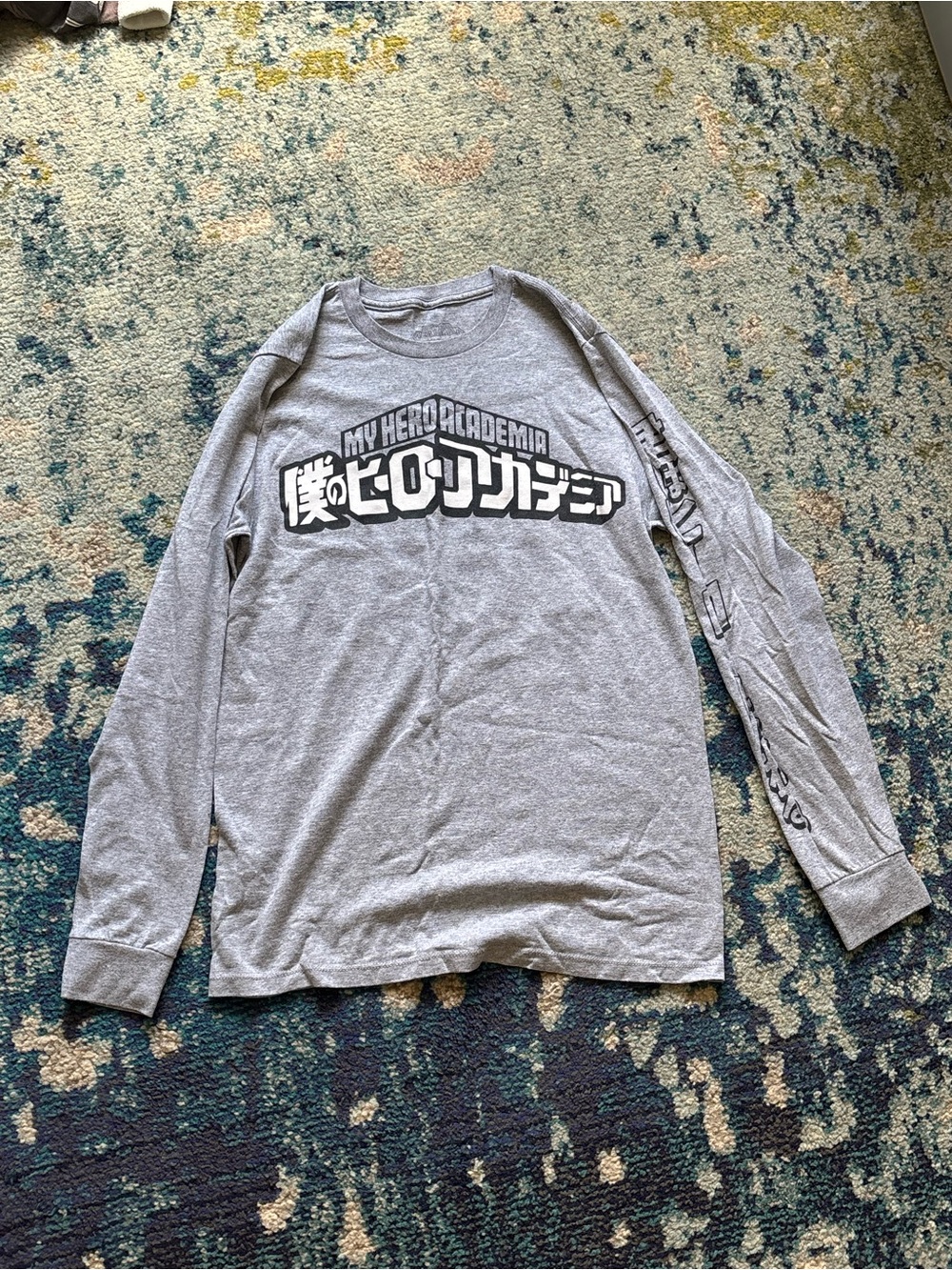 MY HERO ACADEMIA Men's Gray Long Sleeve Graphic Tee